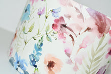 Load image into Gallery viewer, Summer Floral Lamp Shade
