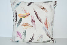Load image into Gallery viewer, Feathers Cushion
